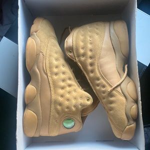 Never worn brand new throw a price we could make something happen